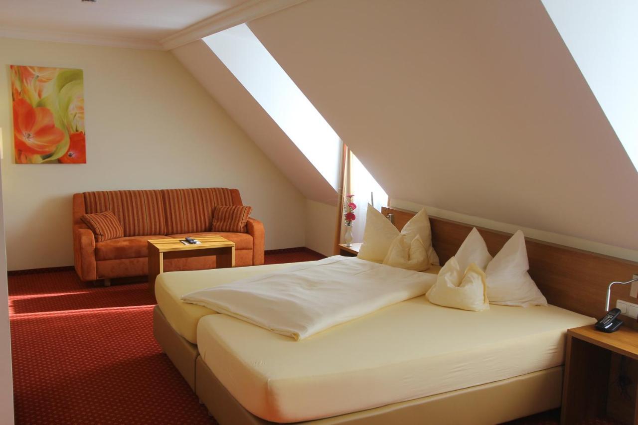 Abasto Hotel Eichenau Εξωτερικό φωτογραφία