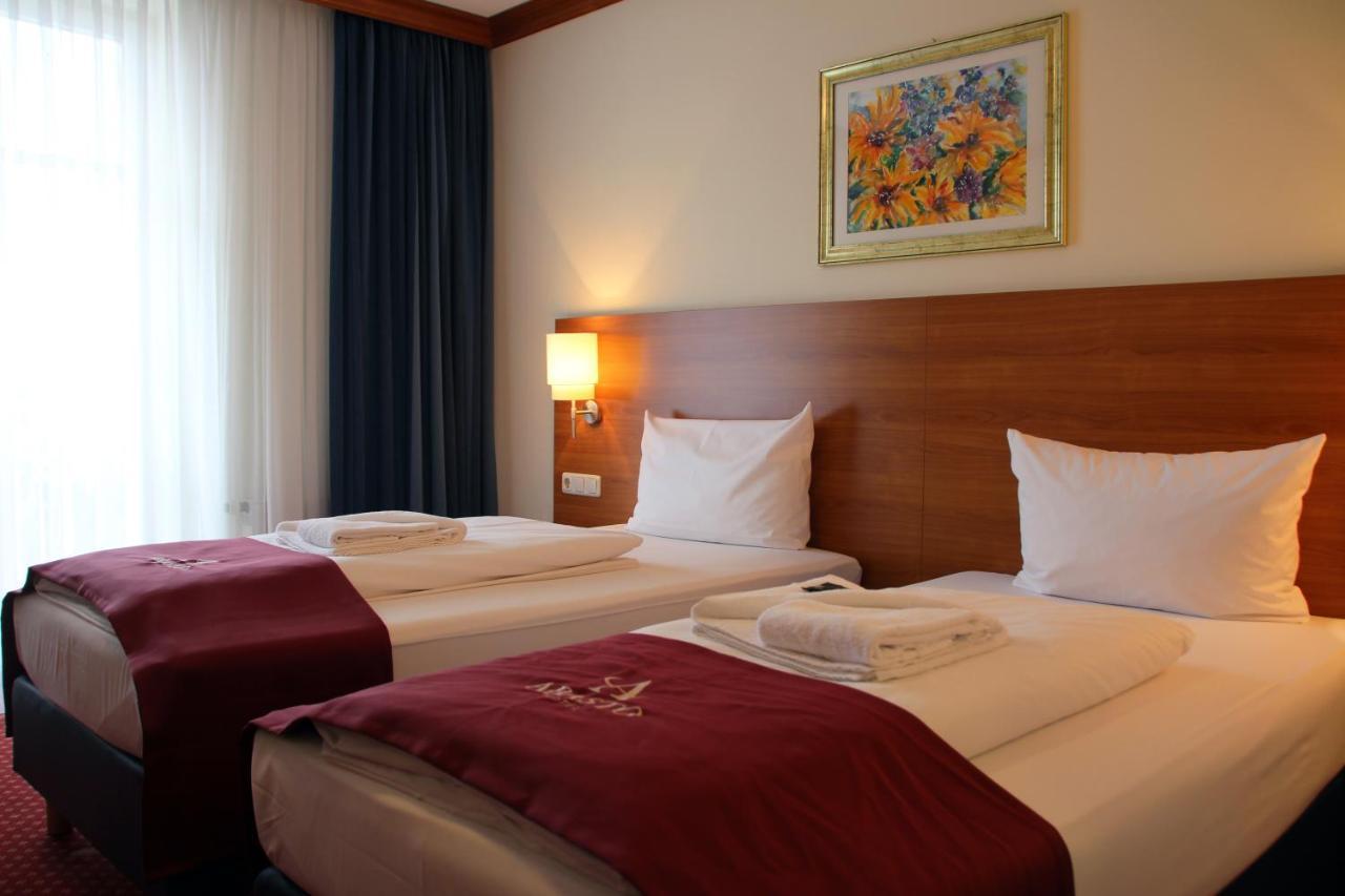 Abasto Hotel Eichenau Εξωτερικό φωτογραφία