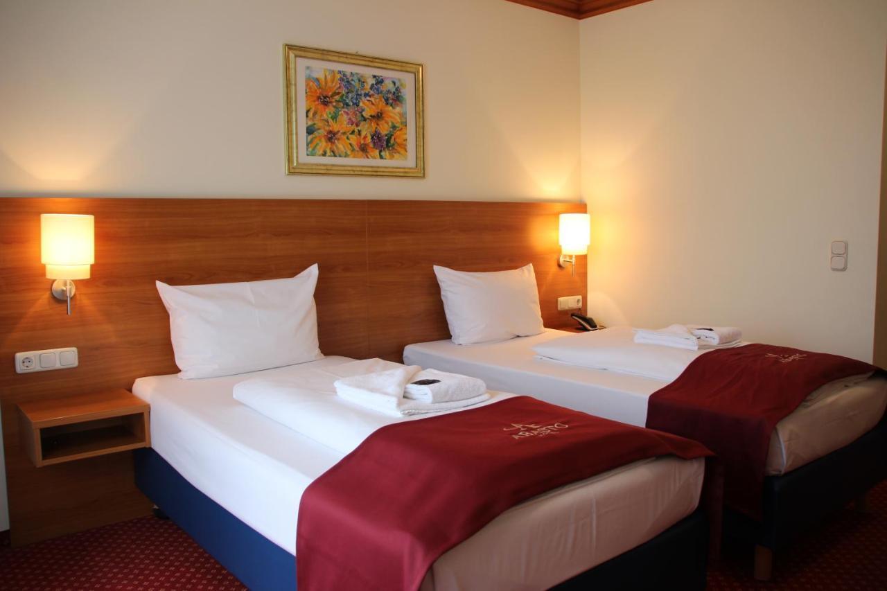 Abasto Hotel Eichenau Εξωτερικό φωτογραφία